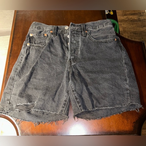 Levi 501 shorts - Picture 3 of 3
